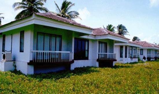 Kadmath Beach Resort Kadmath Island Esterno foto